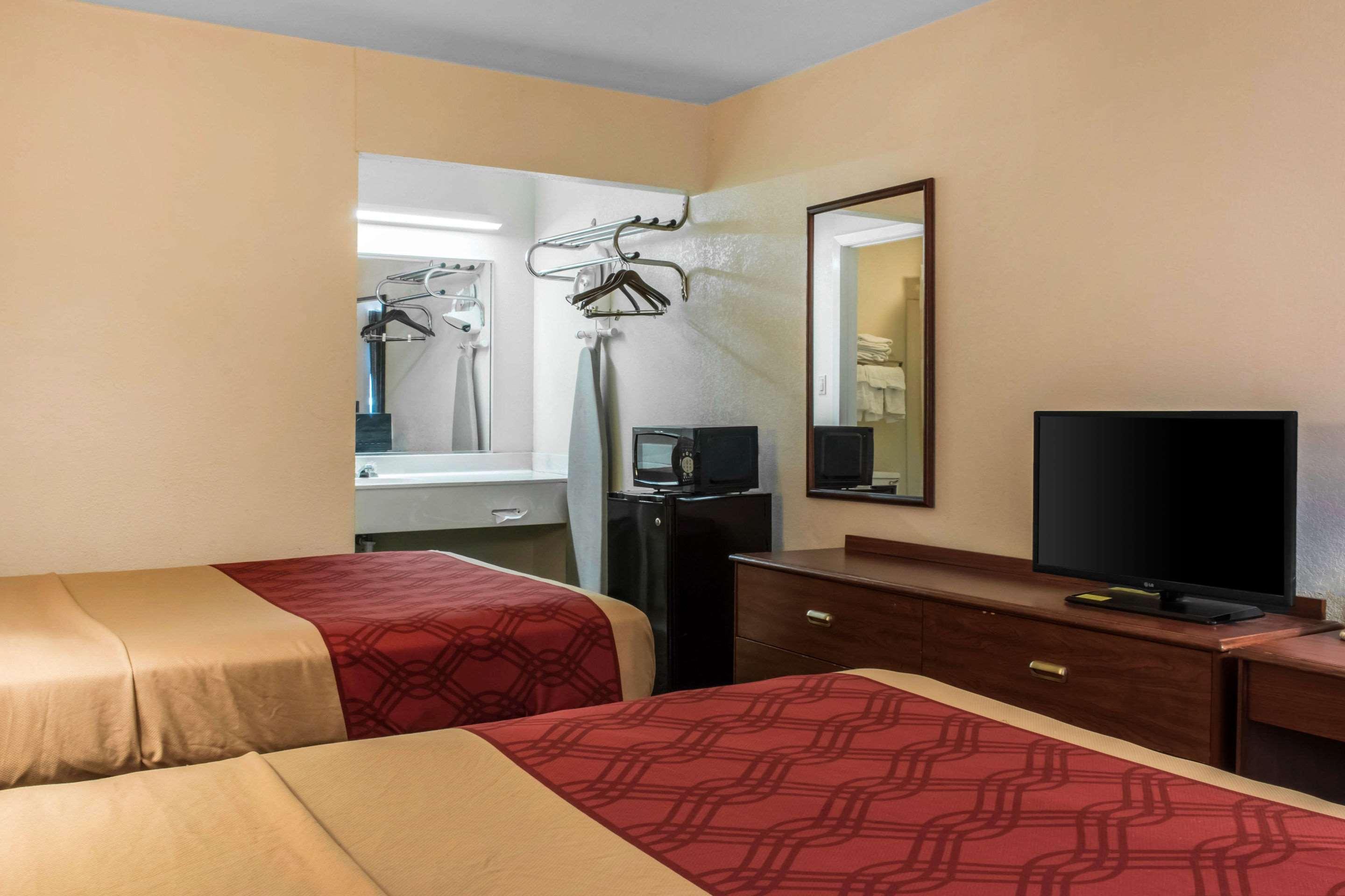 Econo Lodge Carlisle Eksteriør billede