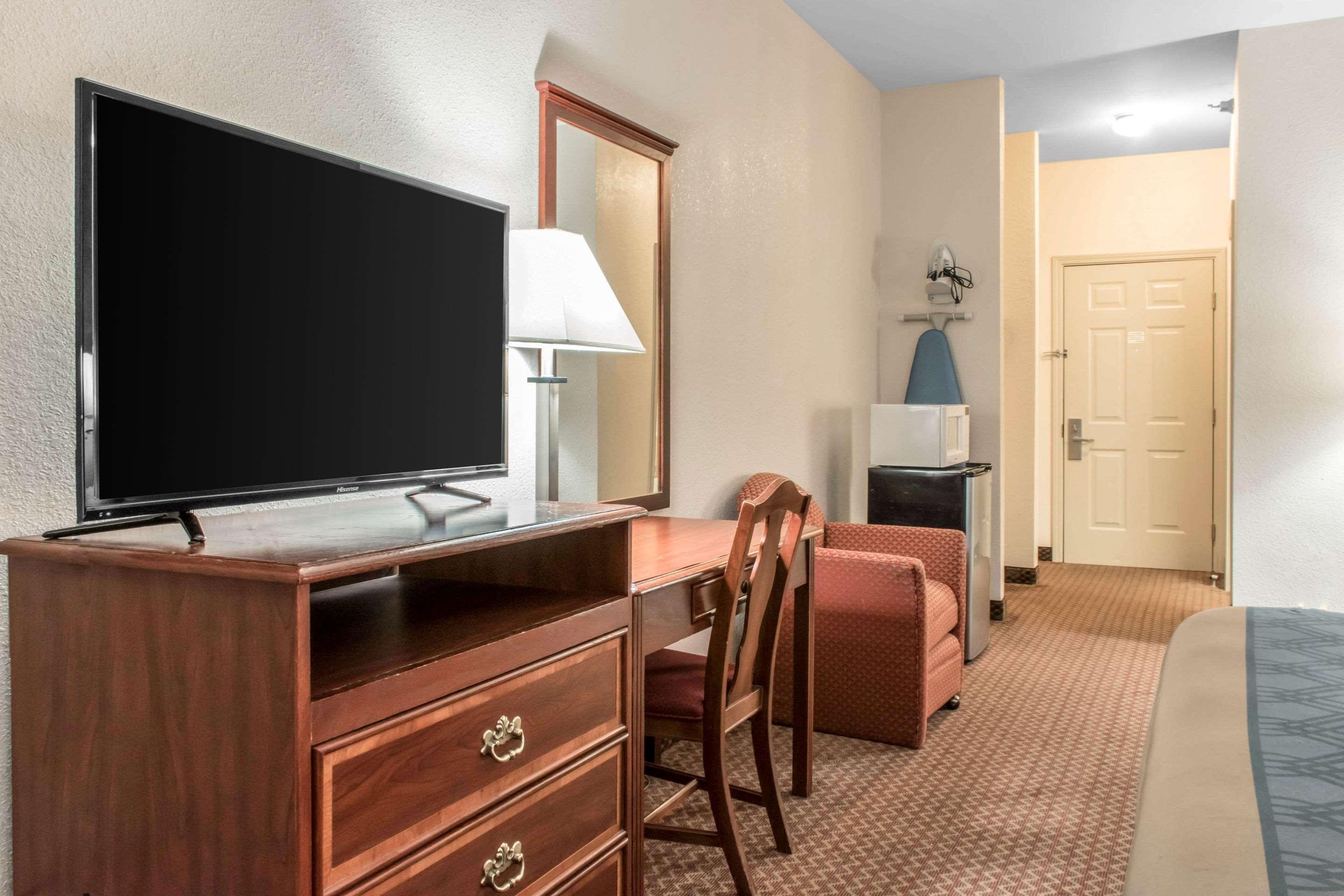 Econo Lodge Carlisle Eksteriør billede